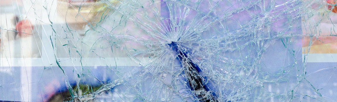 Window Broken Glass Repair in Holiday, FL